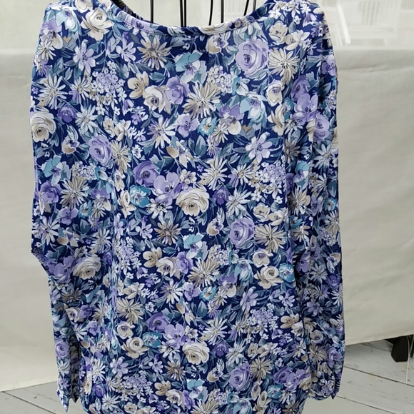 EUC Blair 2xl floral top - Picture 1 of 8